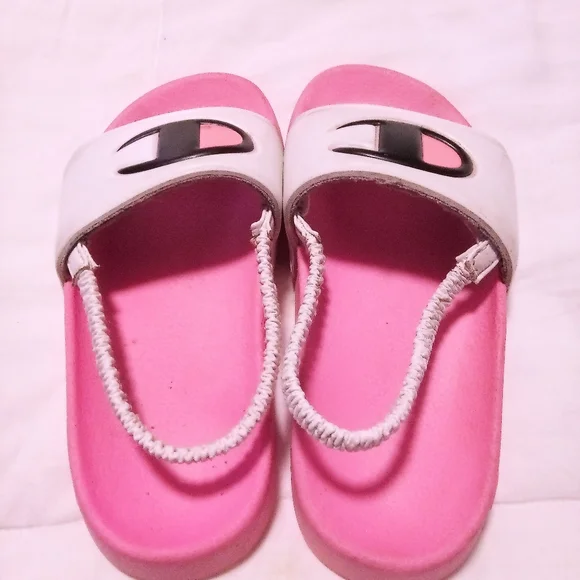 {Champion} Girl's Slides Size 10 - Picture 2 of 6